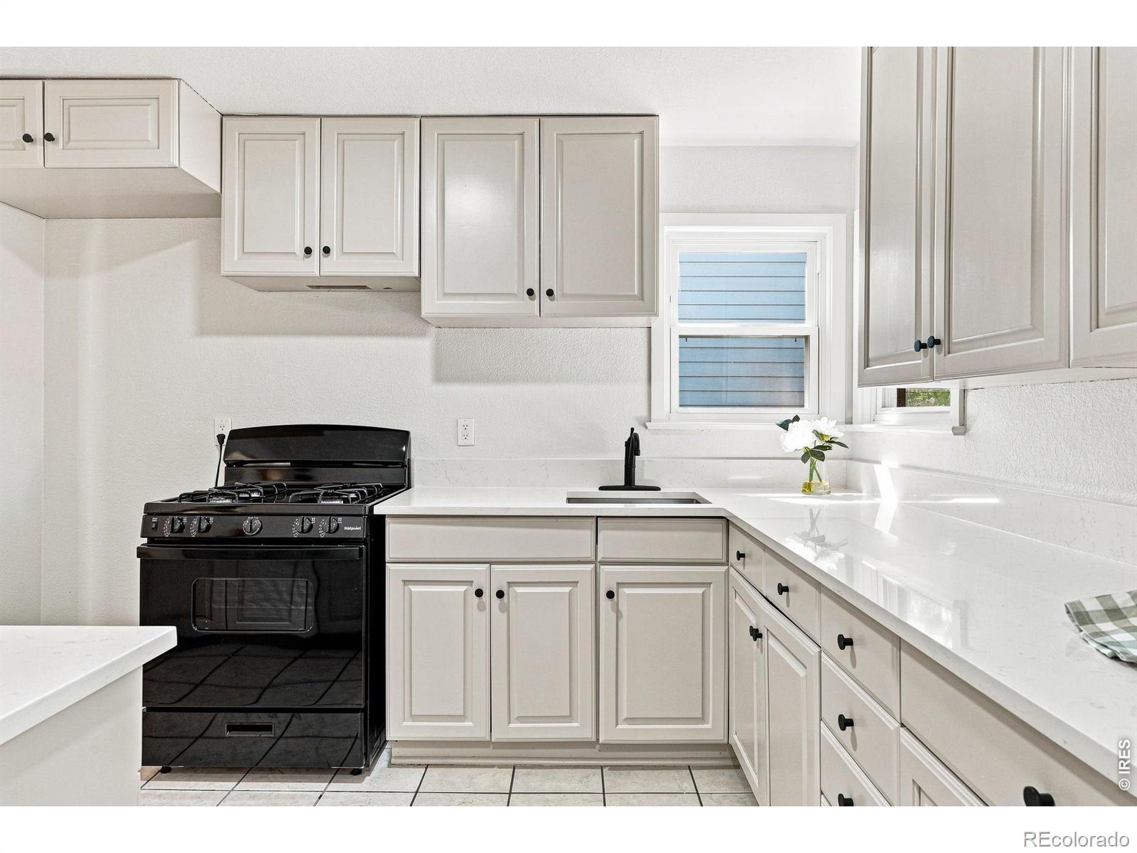 MLS Image #17 for 116 e 5th avenue,longmont, Colorado