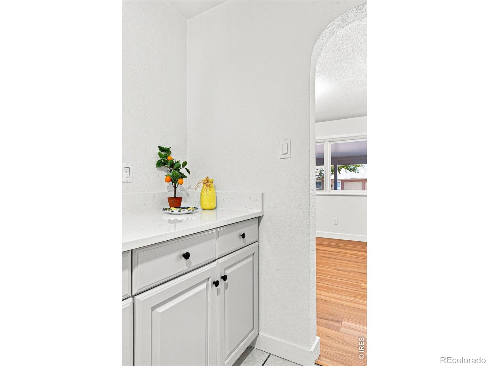 MLS Image #21 for 116 e 5th avenue,longmont, Colorado