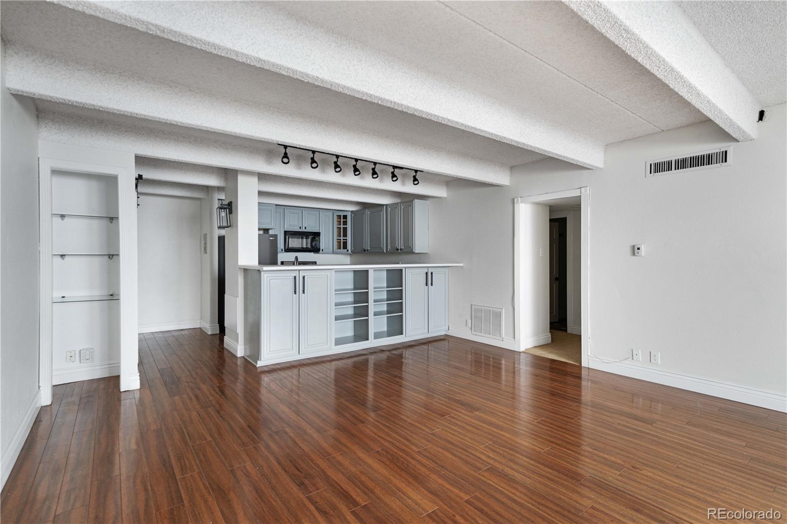 MLS Image #26 for 777 n washington street,denver, Colorado