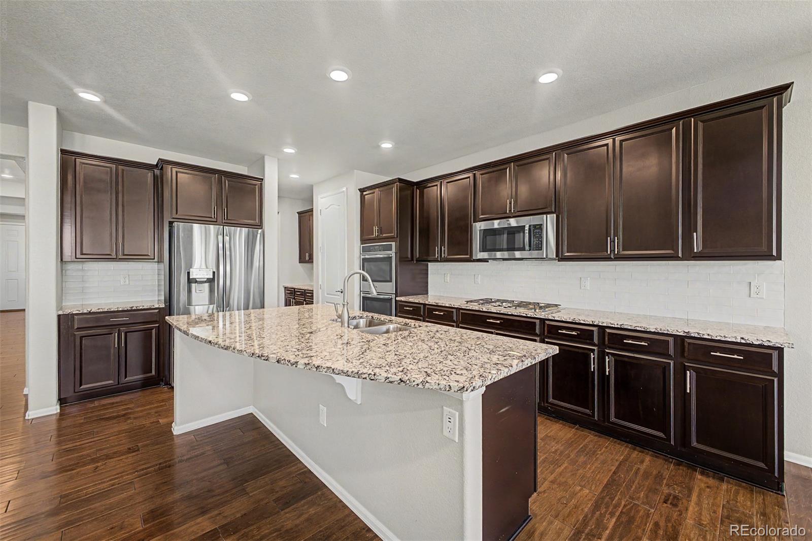 MLS Image #15 for 14860  rosemary way,thornton, Colorado