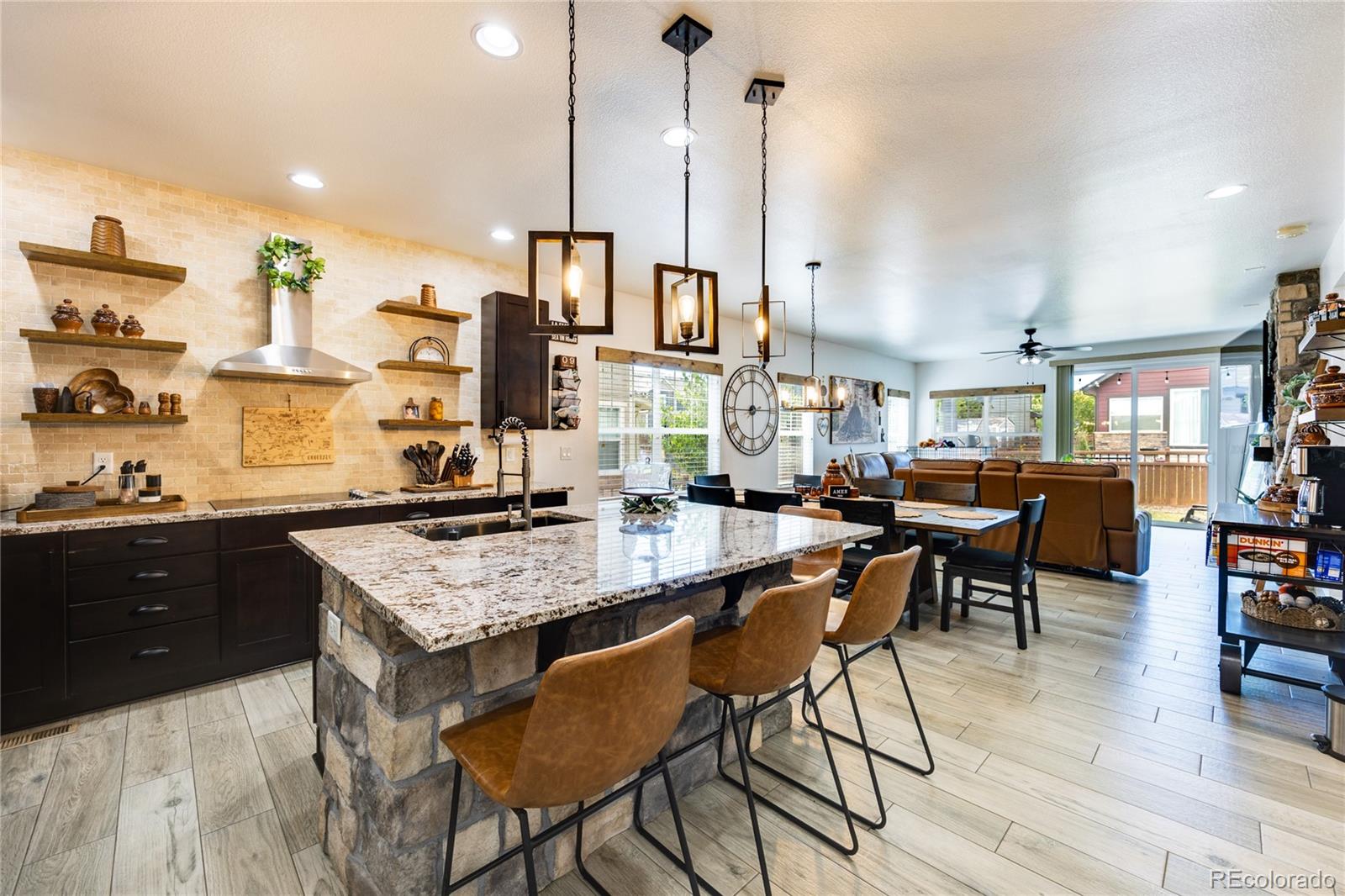 MLS Image #7 for 19772 e 63rd drive,aurora, Colorado