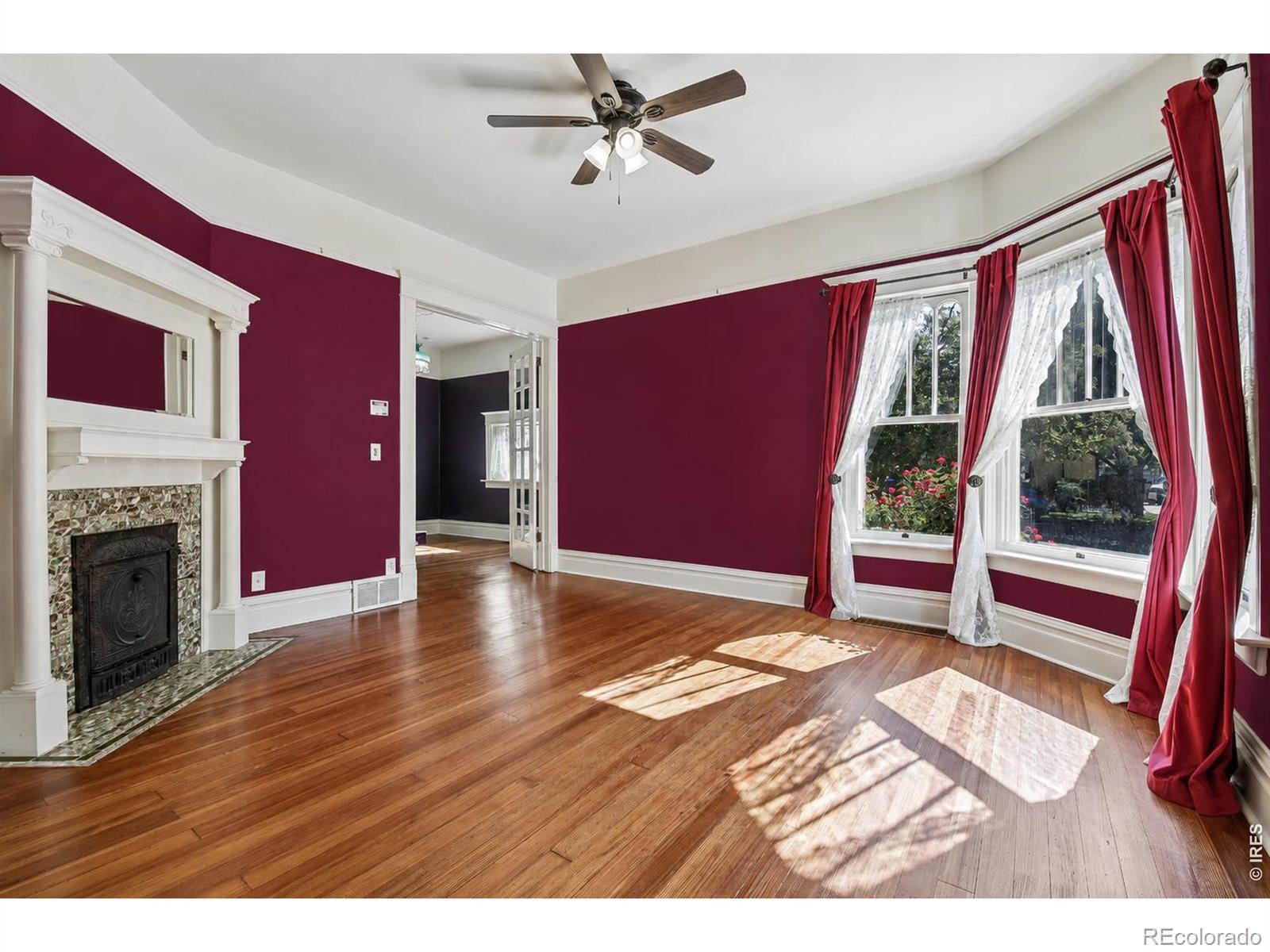 MLS Image #1 for 837 n jefferson avenue,loveland, Colorado