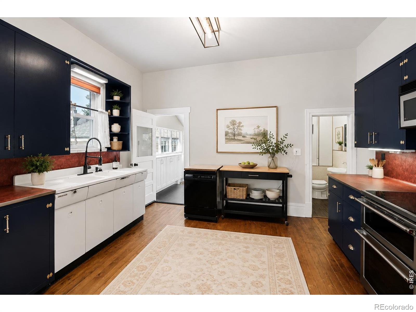 MLS Image #10 for 837 n jefferson avenue,loveland, Colorado