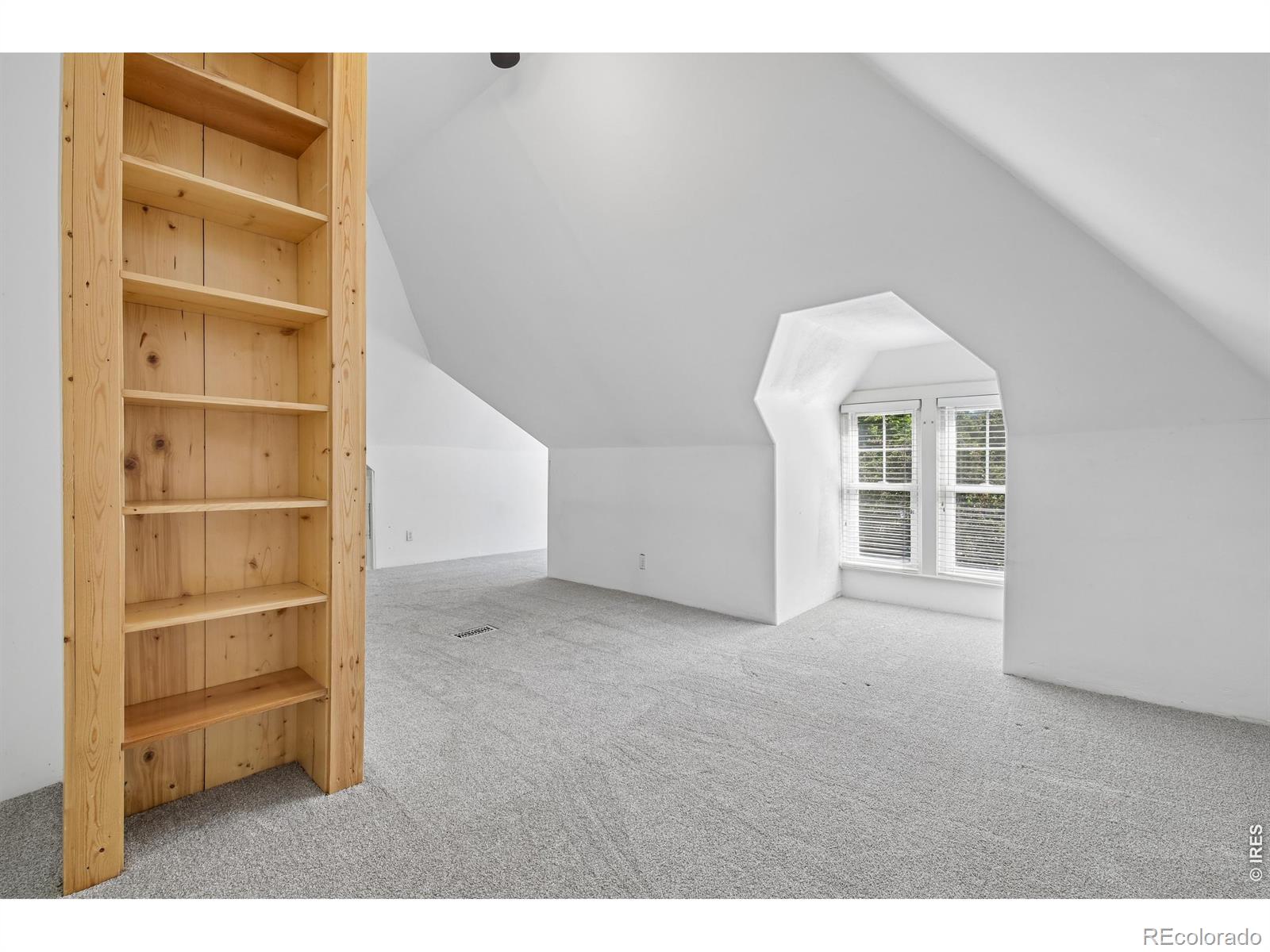 MLS Image #15 for 837 n jefferson avenue,loveland, Colorado