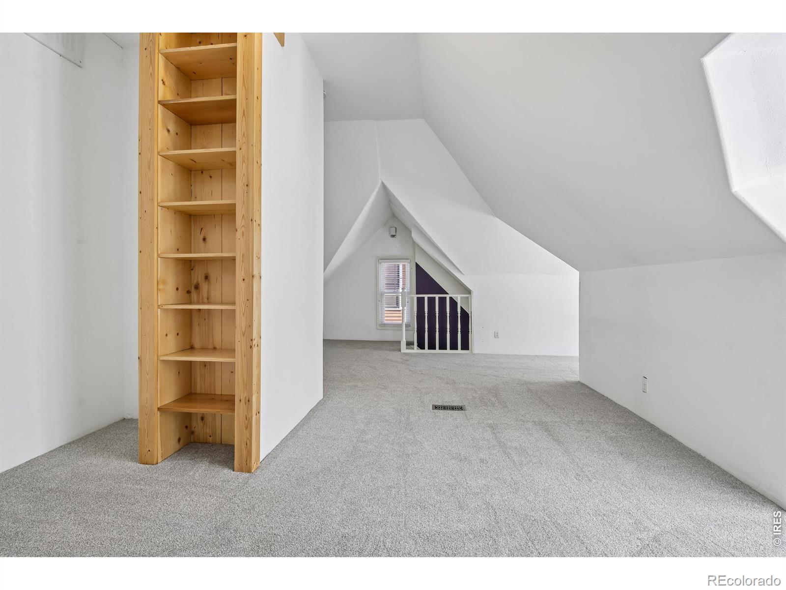 MLS Image #19 for 837 n jefferson avenue,loveland, Colorado