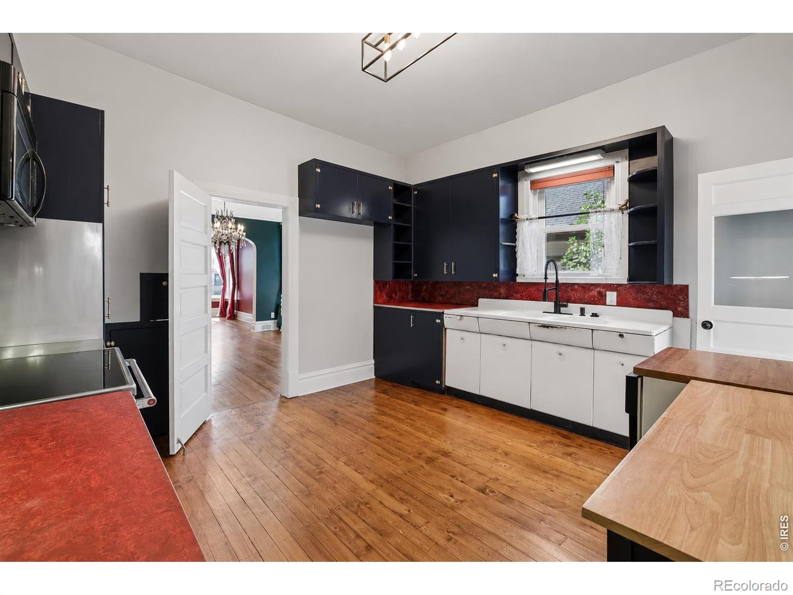 MLS Image #6 for 837 n jefferson avenue,loveland, Colorado