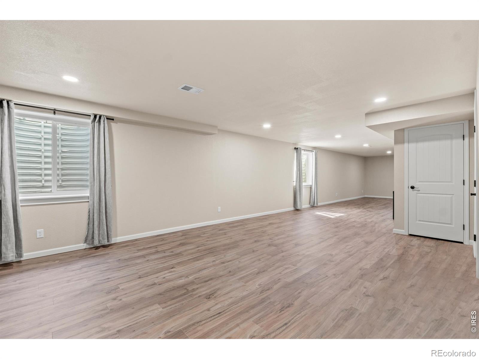 MLS Image #28 for 2610  shooting star way,evans, Colorado