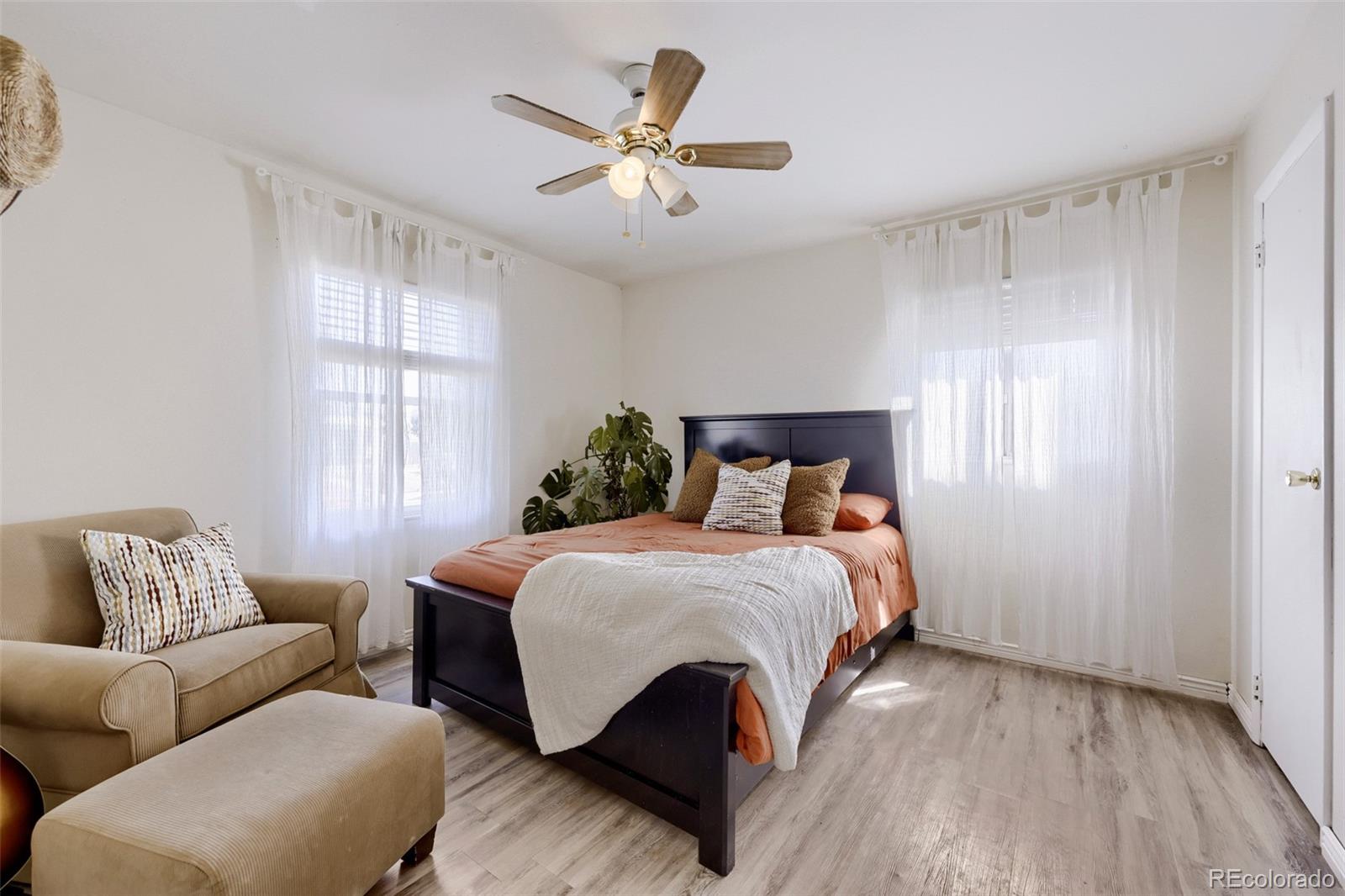 MLS Image #12 for 5585  quivas street,denver, Colorado