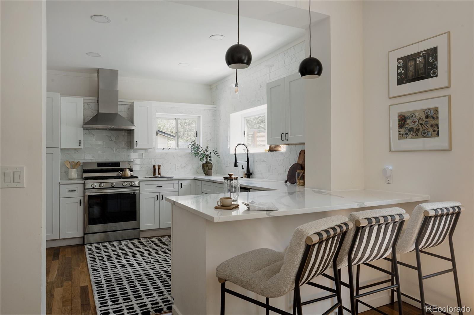 MLS Image #10 for 2614 n marion street,denver, Colorado