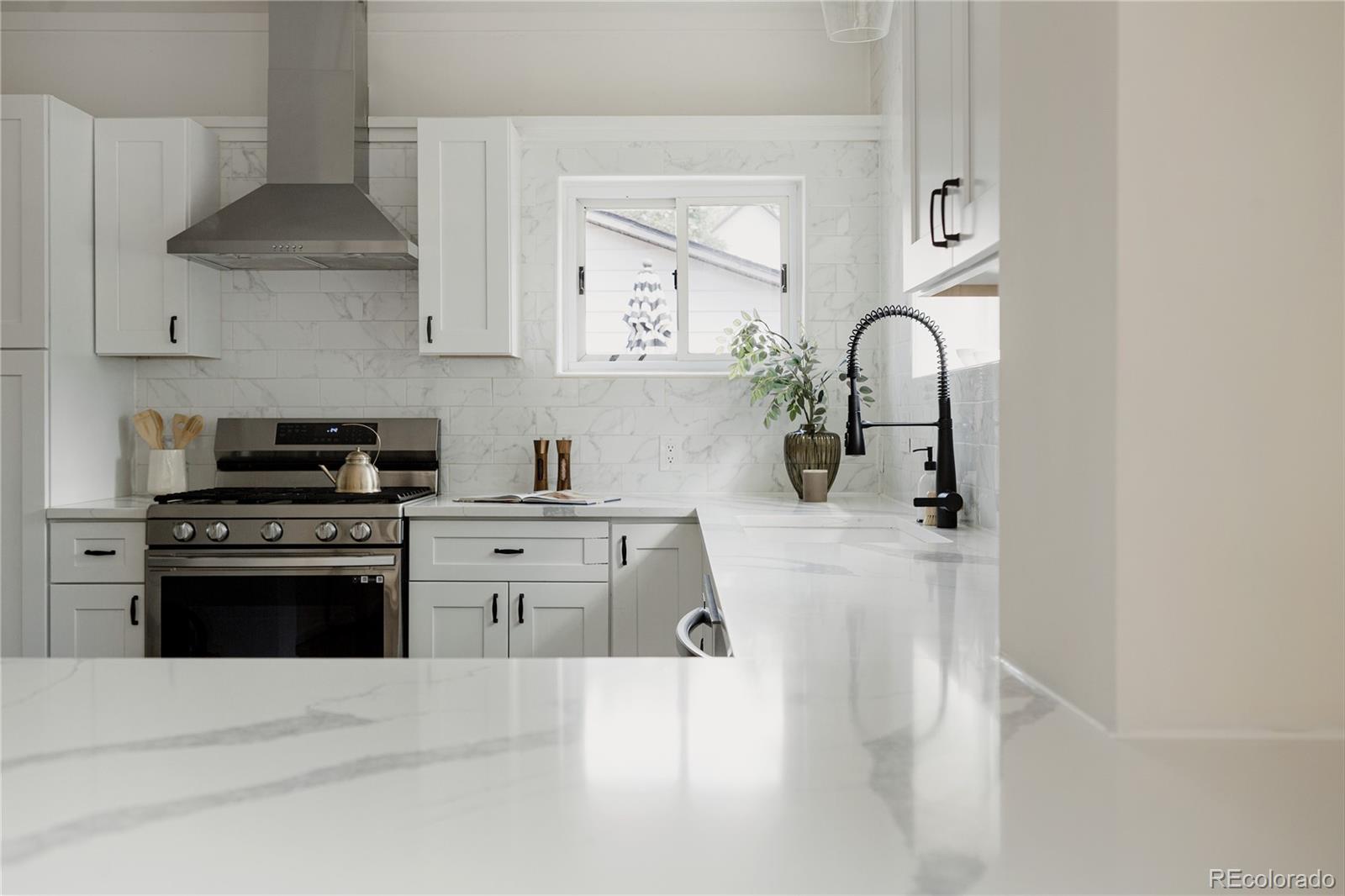 MLS Image #14 for 2614 n marion street,denver, Colorado