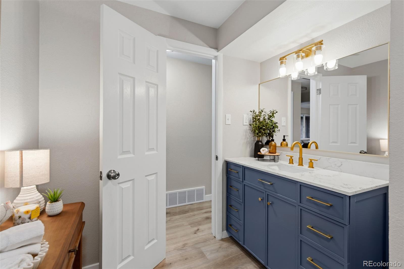 MLS Image #13 for 6087  lewis street,arvada, Colorado