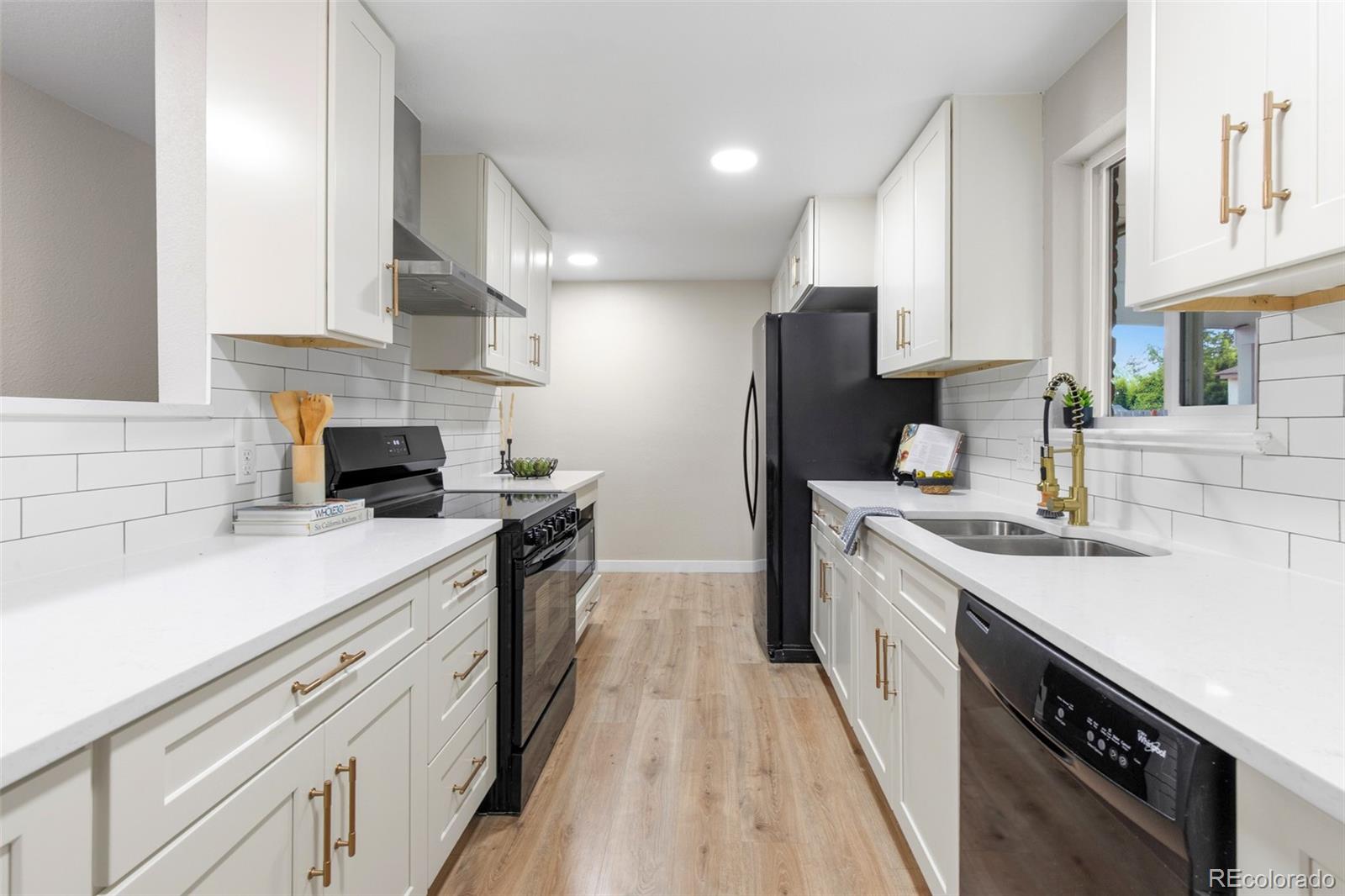 MLS Image #4 for 6087  lewis street,arvada, Colorado
