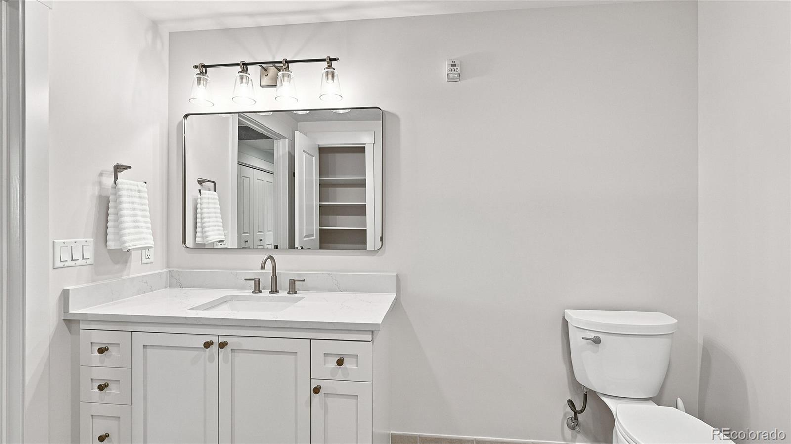 MLS Image #16 for 7220 w bonfils lane 302,denver, Colorado
