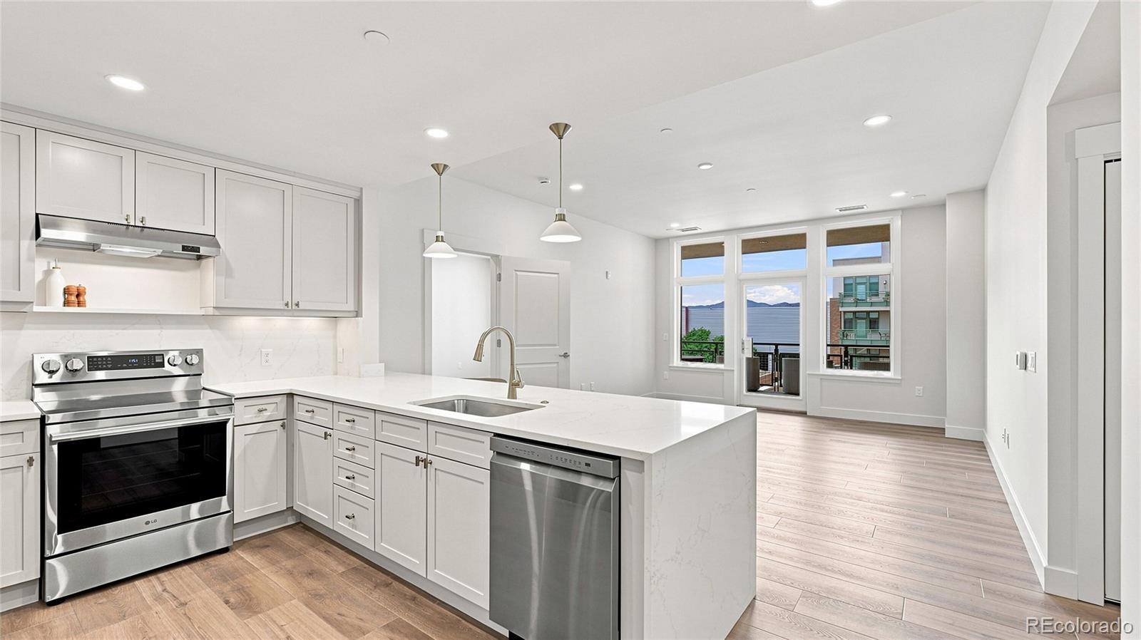 MLS Image #3 for 7220 w bonfils lane 302,denver, Colorado