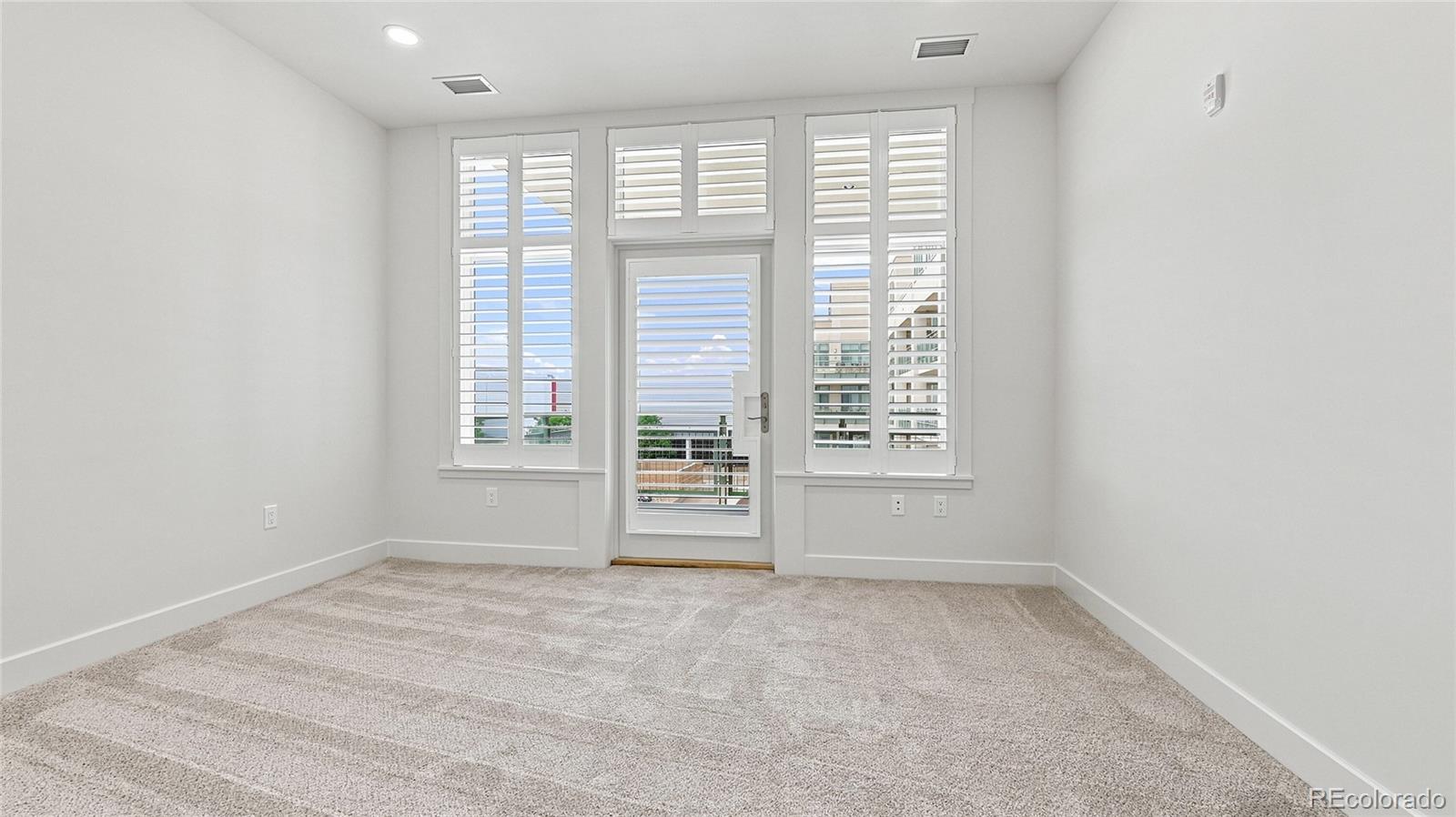 MLS Image #8 for 7220 w bonfils lane 302,denver, Colorado