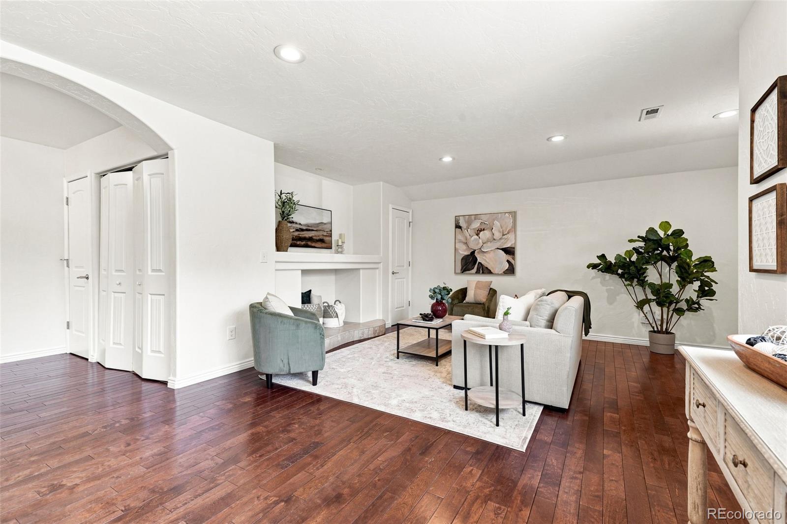 MLS Image #7 for 2995  olive street,denver, Colorado