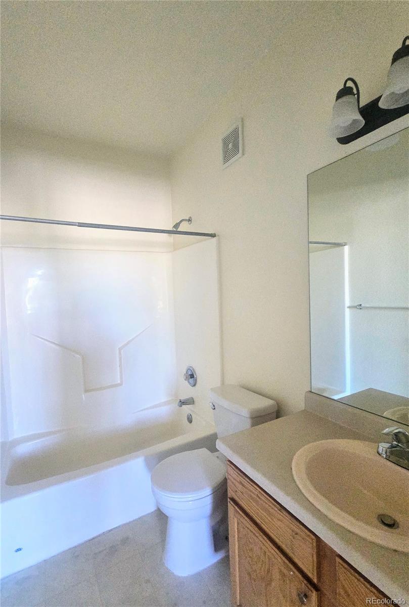 MLS Image #6 for 22675 e ontario drive,aurora, Colorado