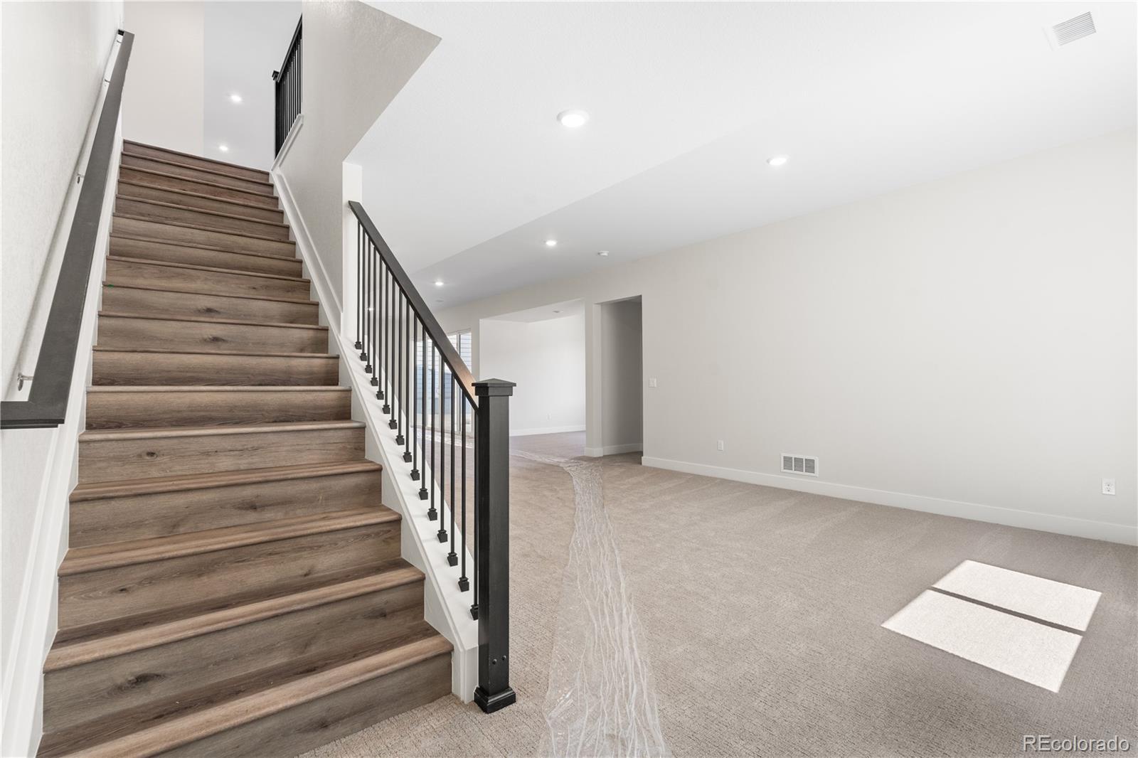 MLS Image #13 for 7340  timberstone street,castle pines, Colorado