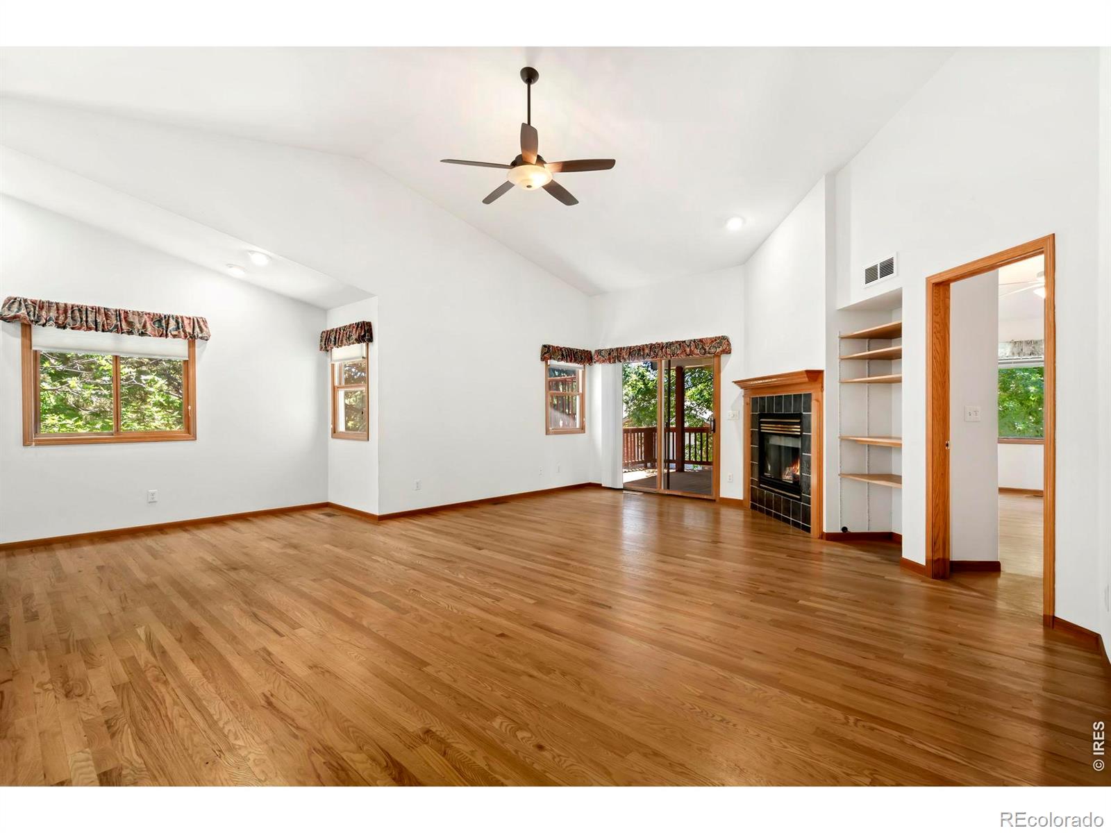 MLS Image #5 for 2037  adriel drive,fort collins, Colorado
