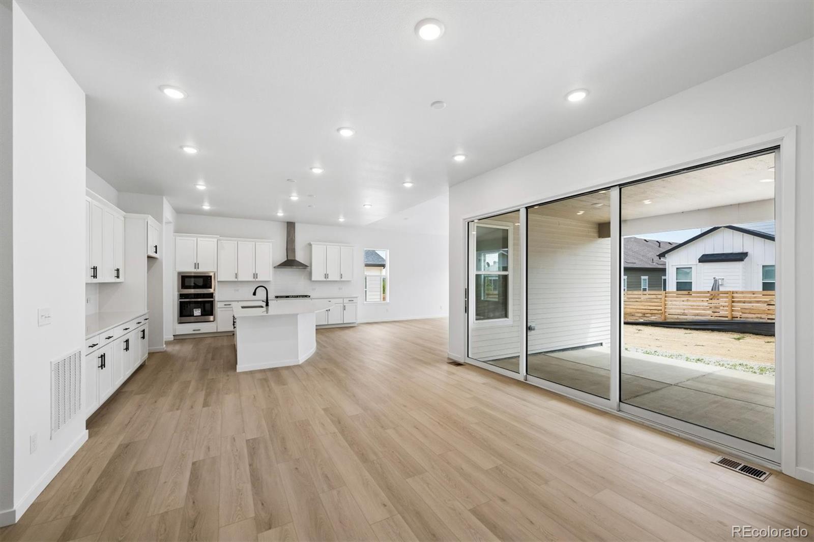 MLS Image #3 for 5588  tamarack avenue,firestone, Colorado