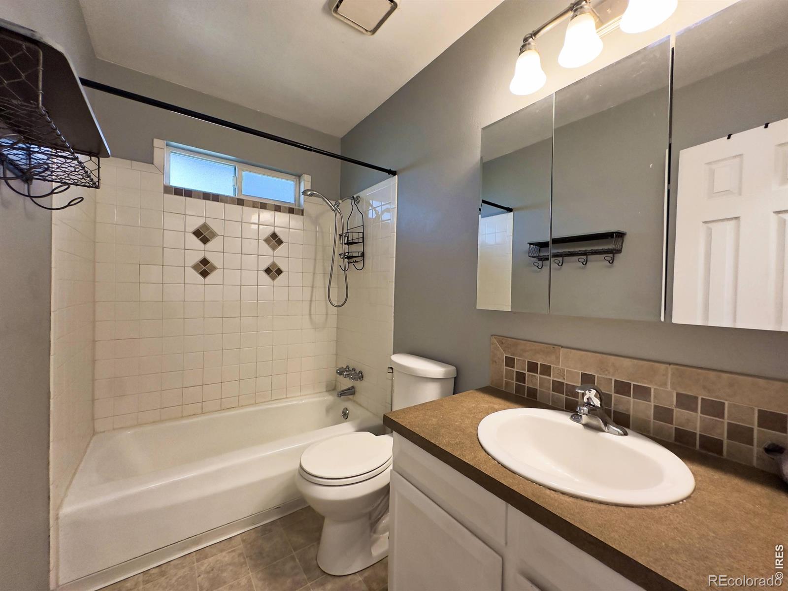 MLS Image #10 for 1205  sycamore drive,loveland, Colorado
