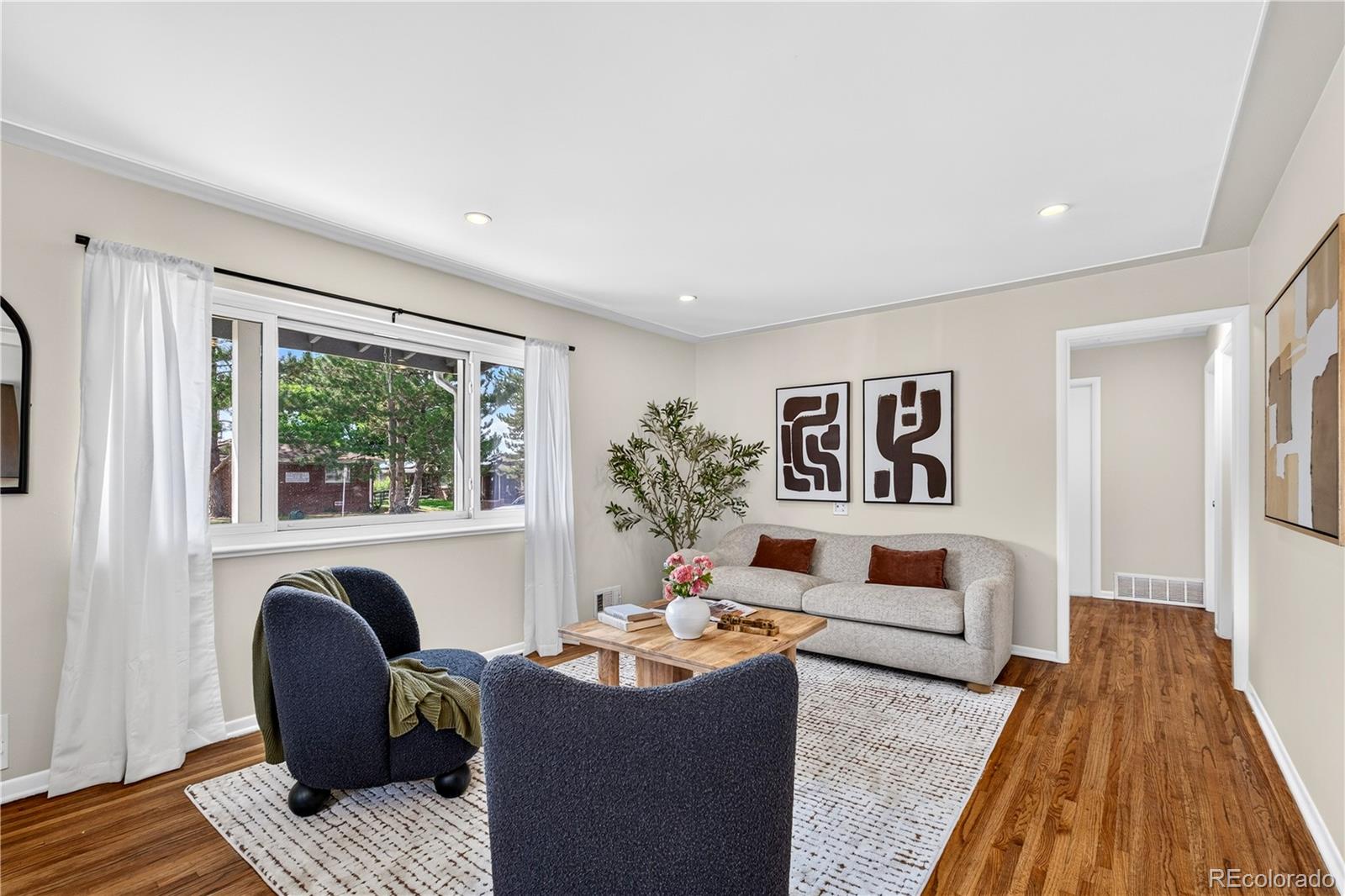 MLS Image #4 for 5261 e asbury avenue,denver, Colorado