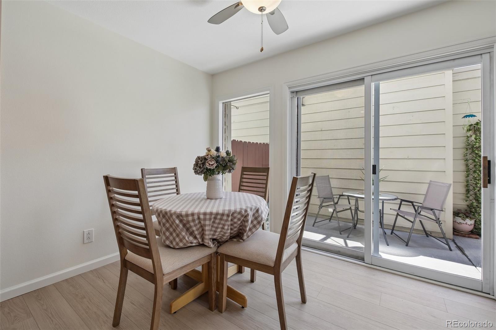 MLS Image #10 for 7586 s cove circle,centennial, Colorado