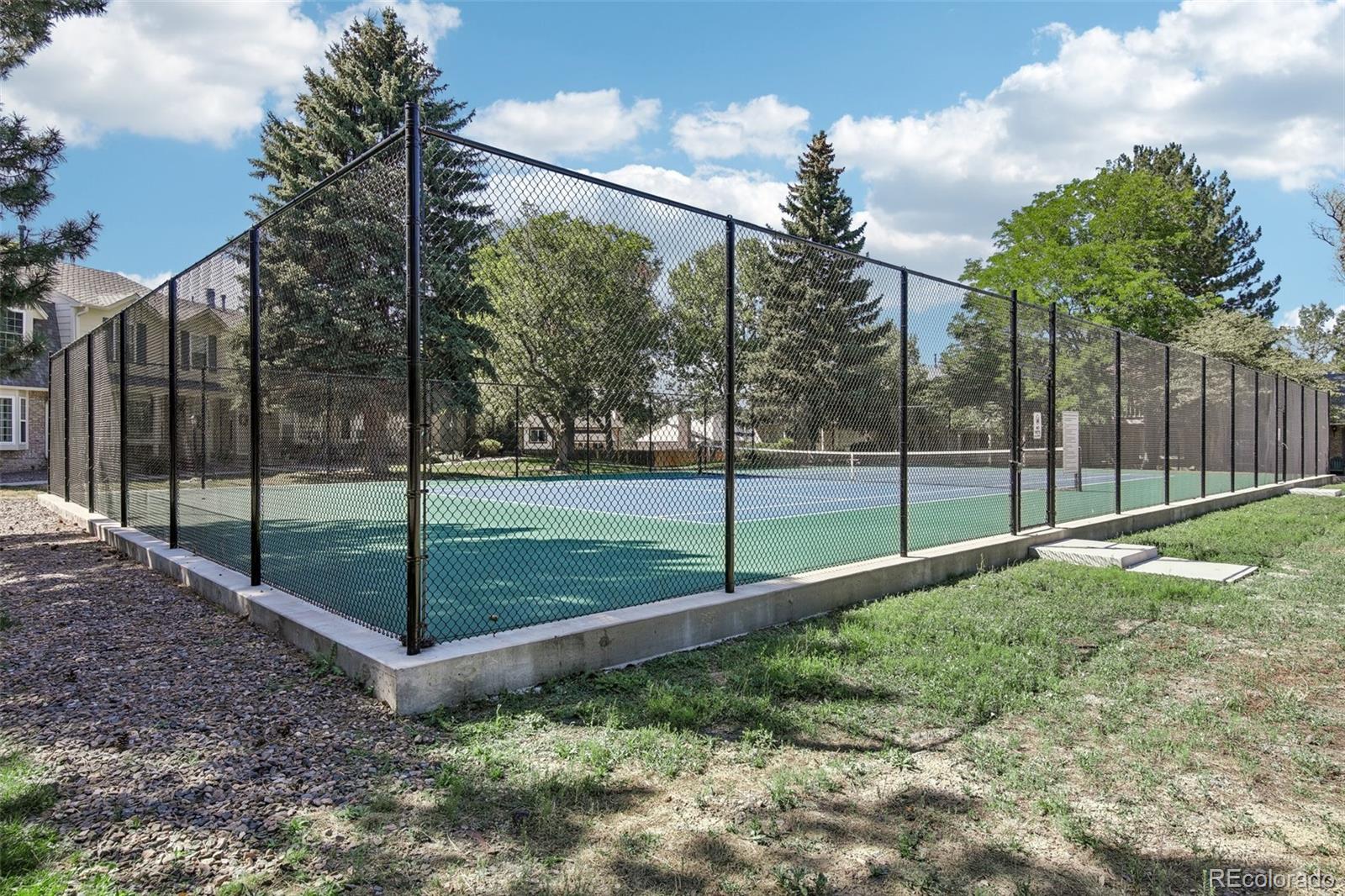 MLS Image #37 for 7586 s cove circle,centennial, Colorado