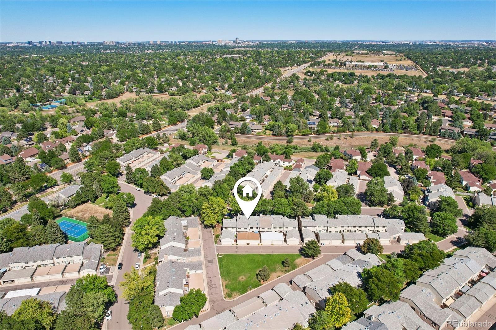 MLS Image #40 for 7586 s cove circle,centennial, Colorado