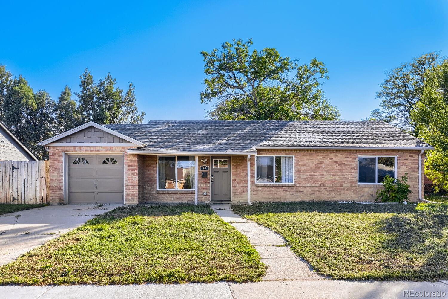 MLS Image #2 for 831  tucson street,aurora, Colorado