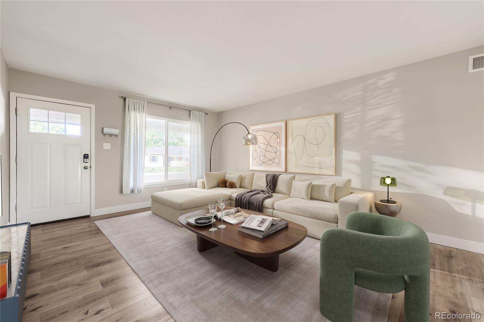 MLS Image #6 for 831  tucson street,aurora, Colorado