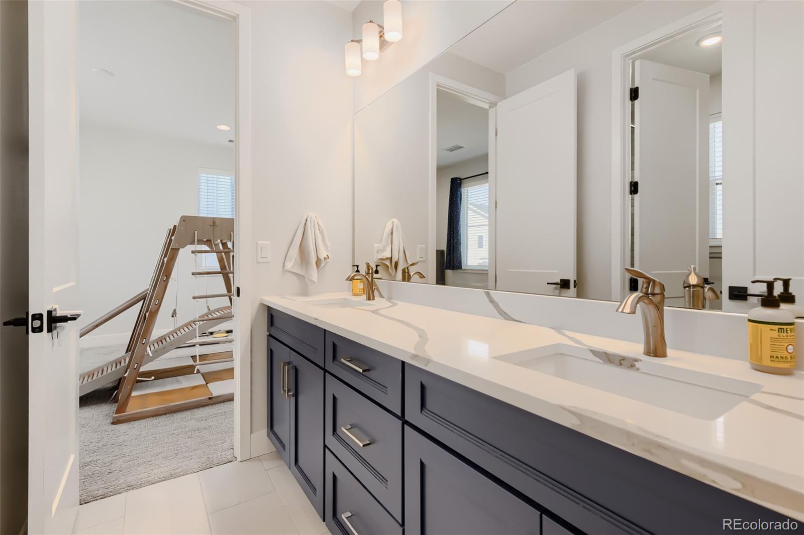 MLS Image #28 for 9130  star fall circle,littleton, Colorado