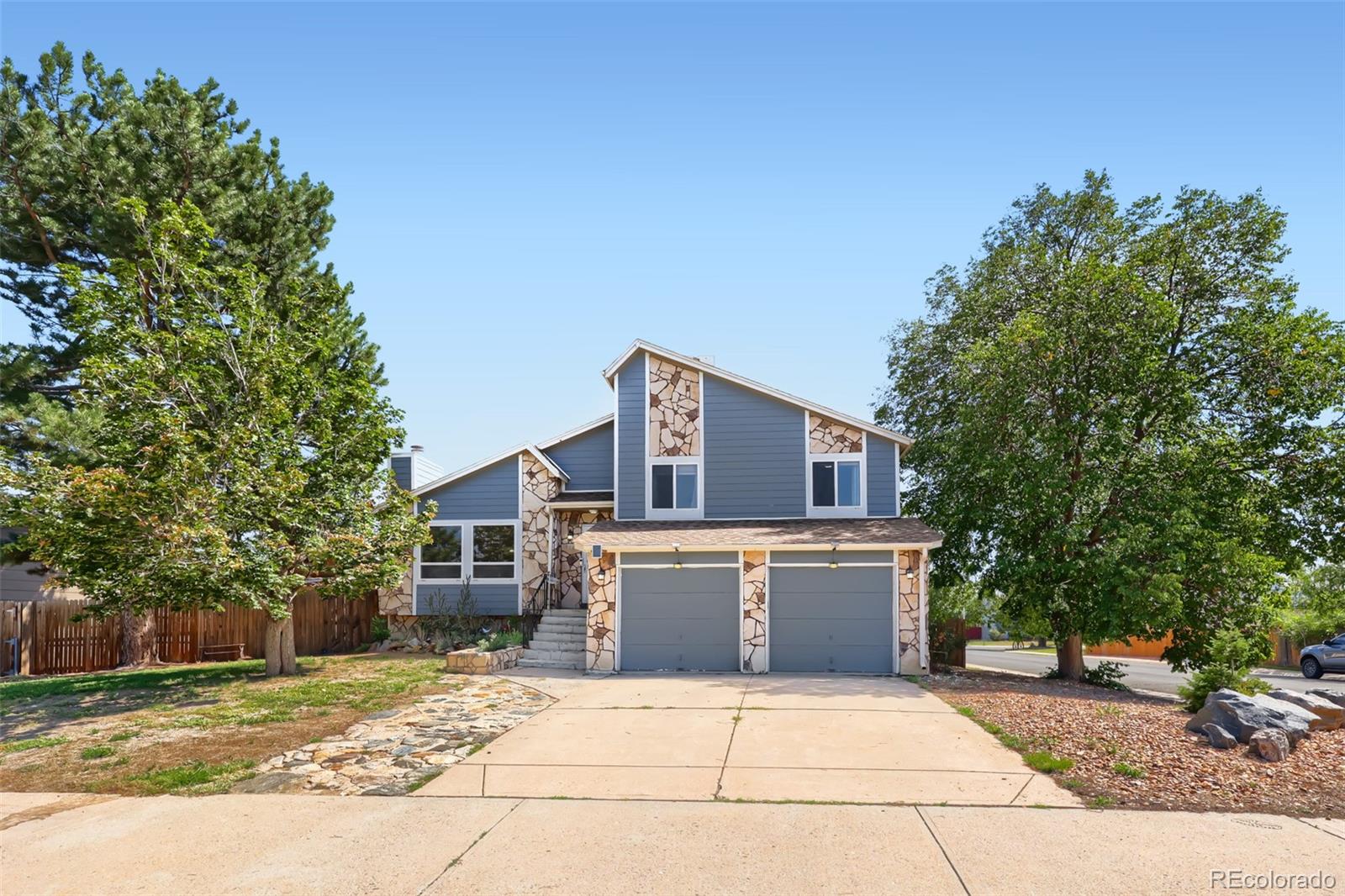 MLS Image #27 for 944 s uravan street,aurora, Colorado