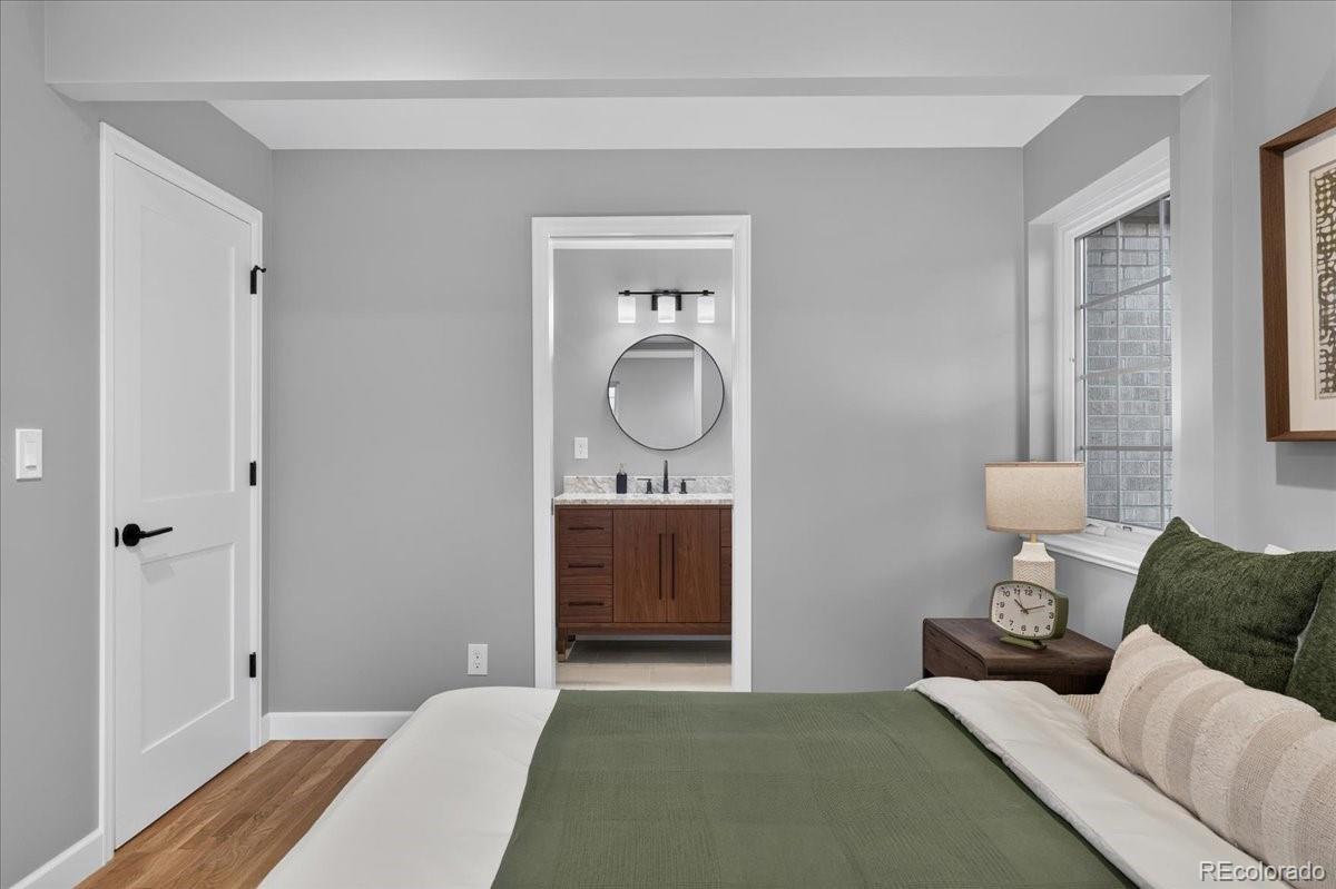 MLS Image #16 for 710  dahlia street,denver, Colorado