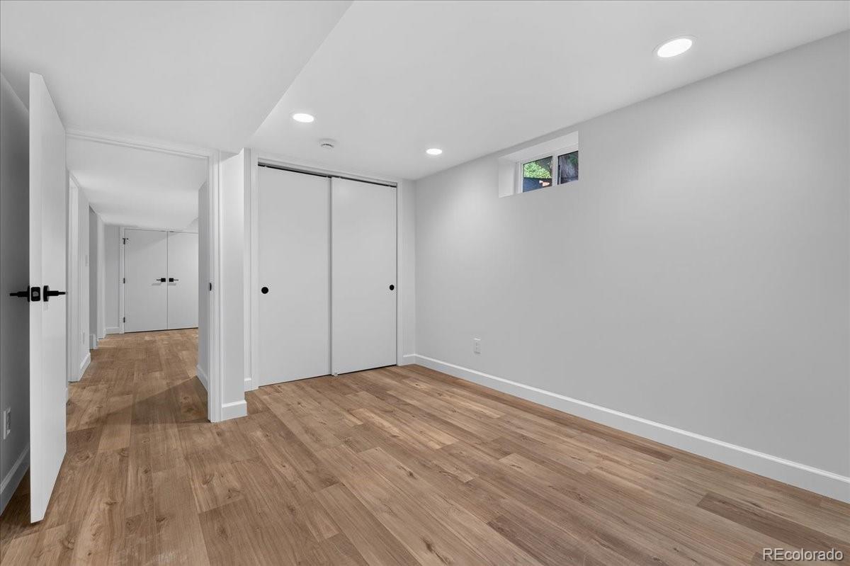MLS Image #29 for 710  dahlia street,denver, Colorado