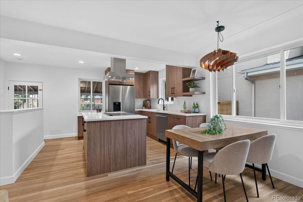 MLS Image #6 for 710  dahlia street,denver, Colorado