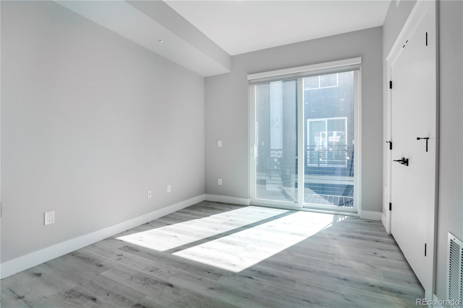 MLS Image #15 for 4925 w 10th avenue 103,denver, Colorado