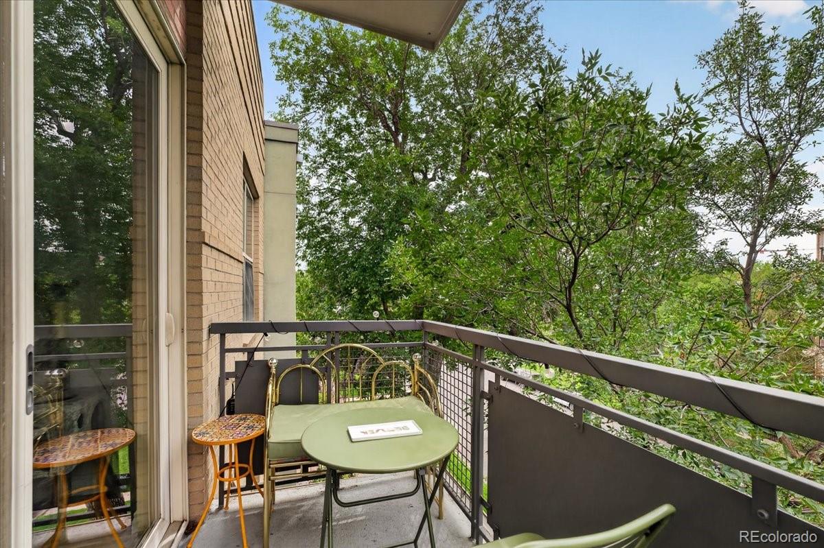 MLS Image #11 for 1700 n emerson street,denver, Colorado