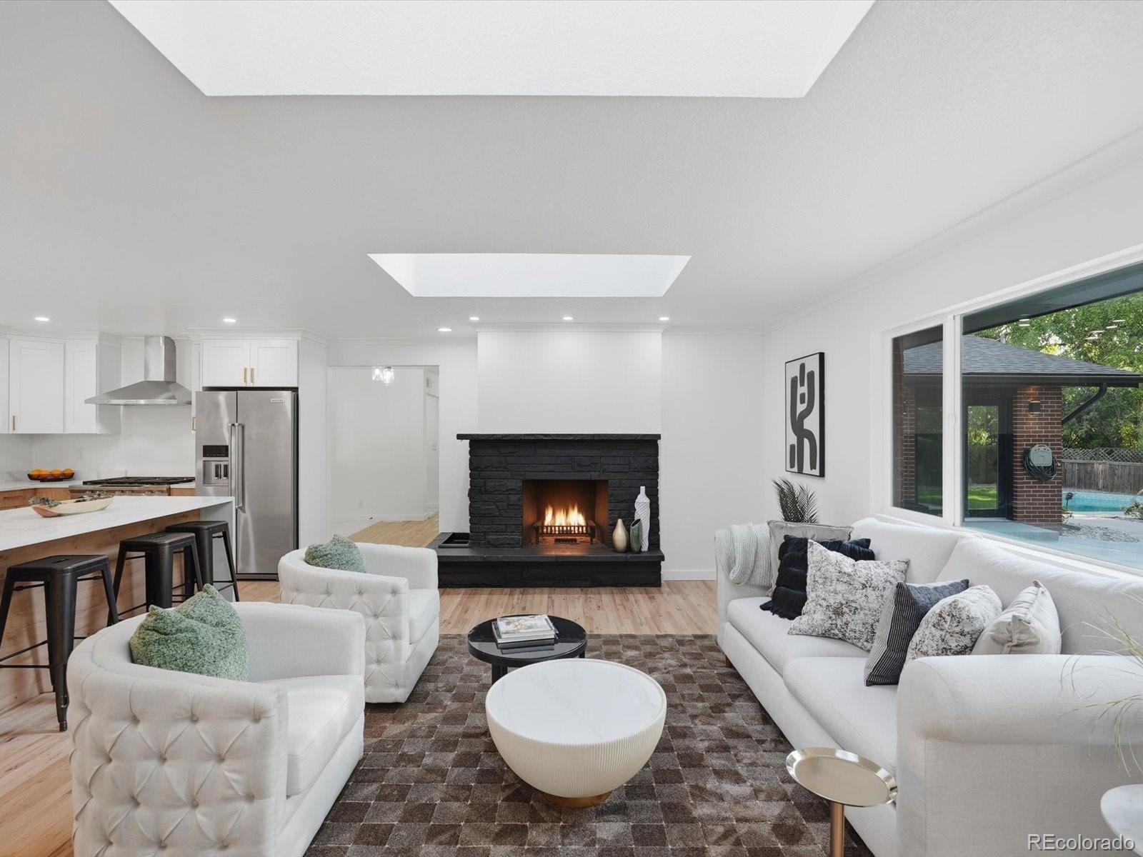 MLS Image #10 for 2451 s holly place,denver, Colorado