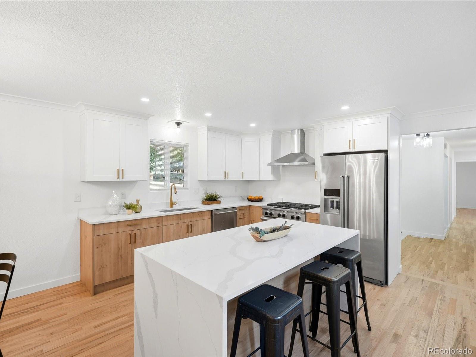 MLS Image #15 for 2451 s holly place,denver, Colorado