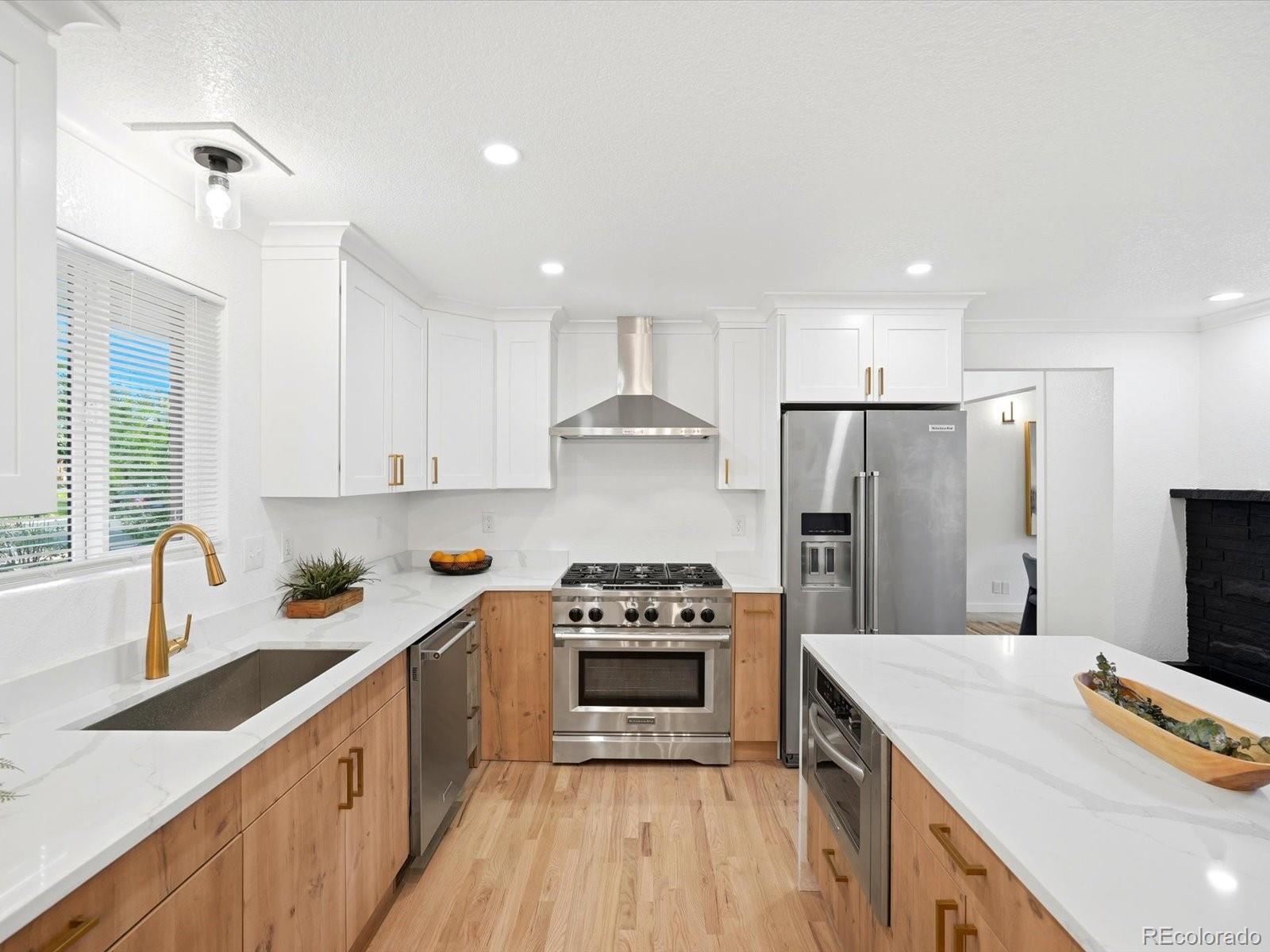 MLS Image #16 for 2451 s holly place,denver, Colorado