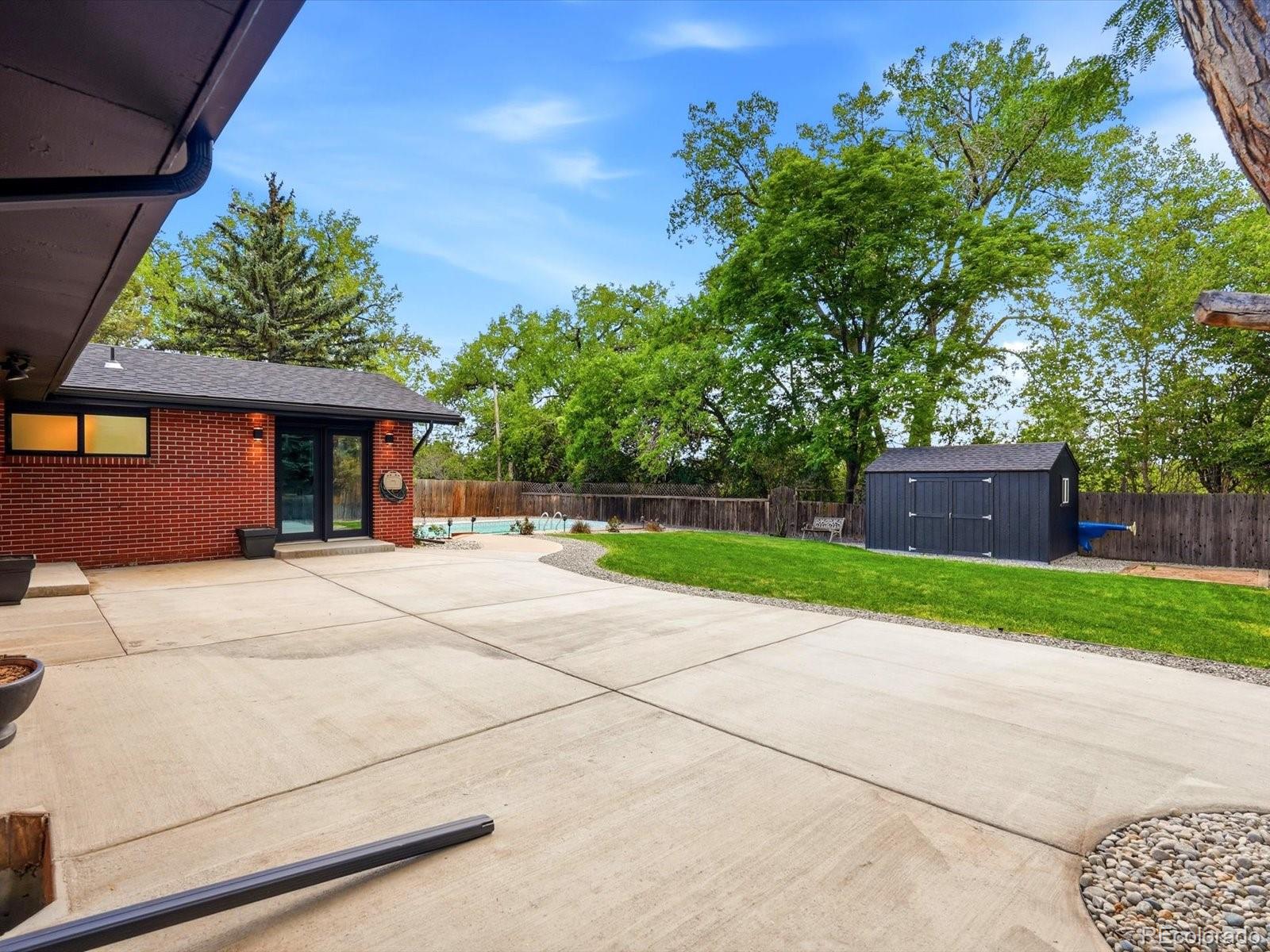 MLS Image #38 for 2451 s holly place,denver, Colorado