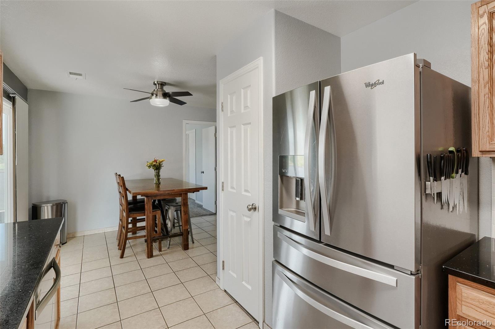 MLS Image #13 for 15673 e 51st place,denver, Colorado