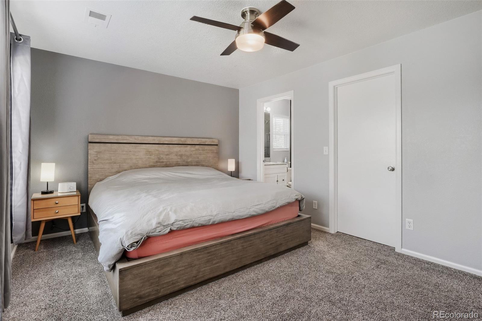 MLS Image #17 for 15673 e 51st place,denver, Colorado