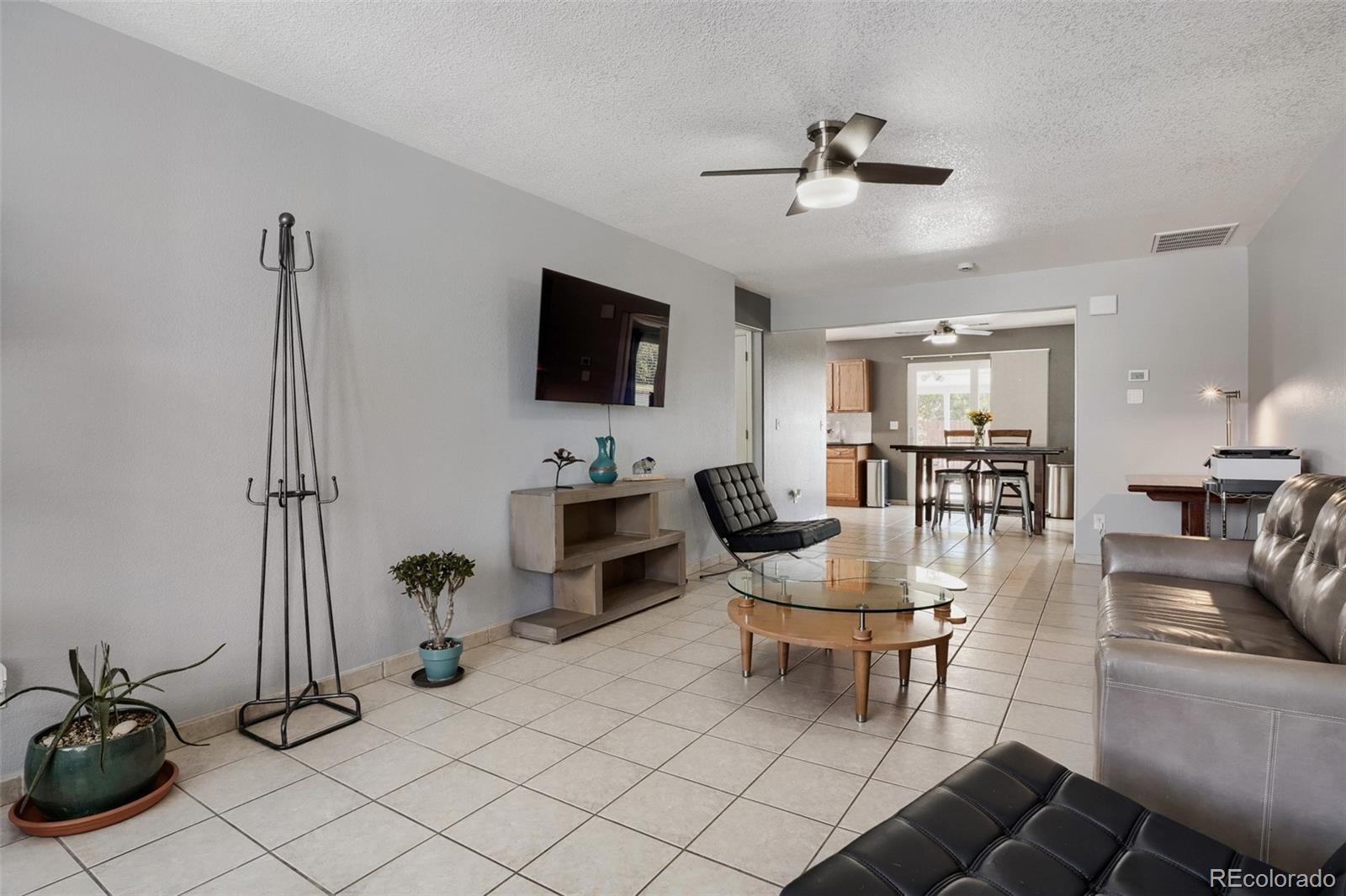 MLS Image #6 for 15673 e 51st place,denver, Colorado