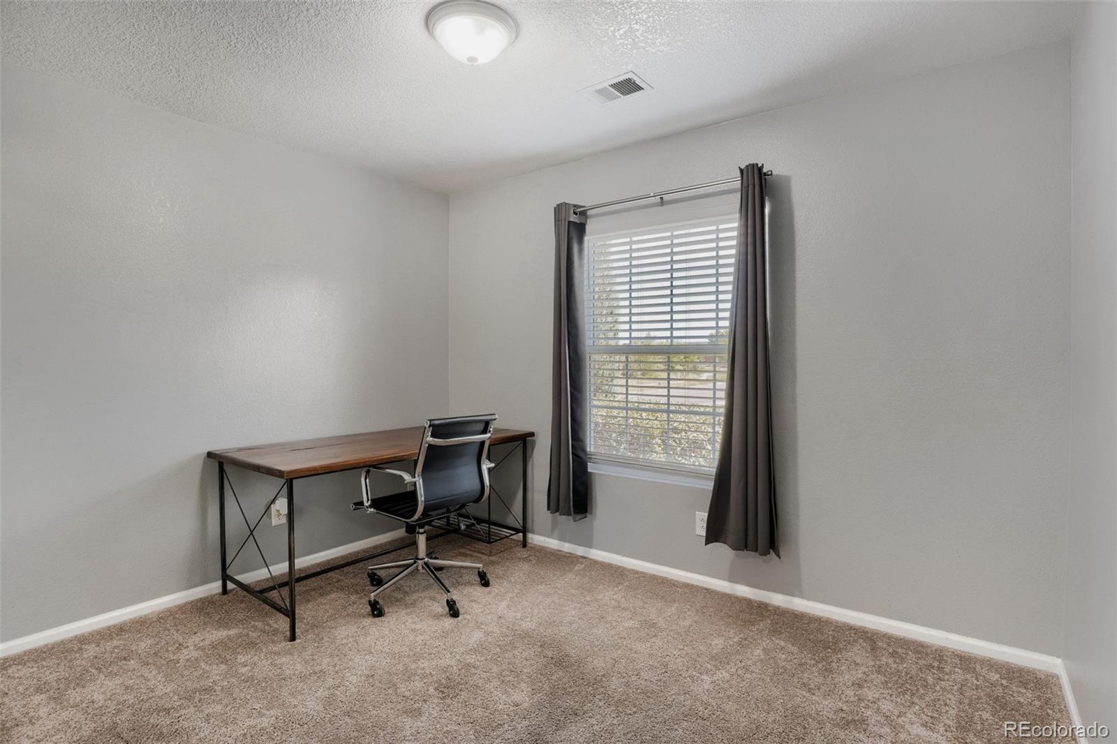 MLS Image #8 for 15673 e 51st place,denver, Colorado