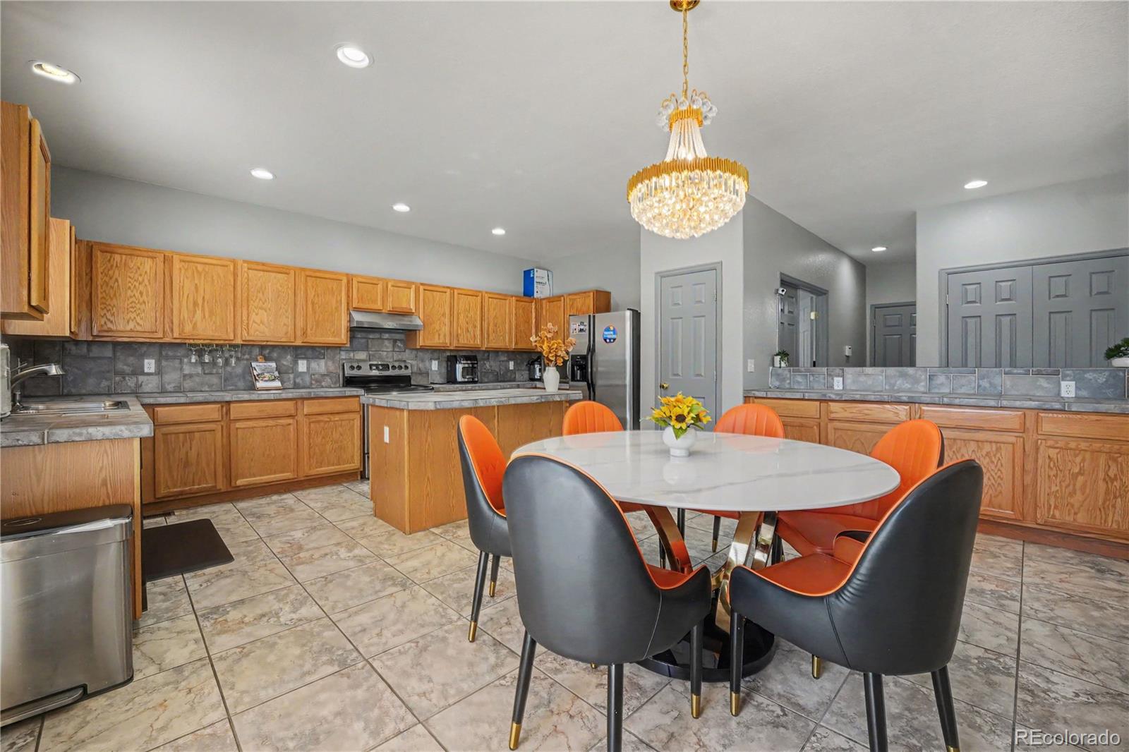 MLS Image #9 for 9204 w radcliffe place,littleton, Colorado