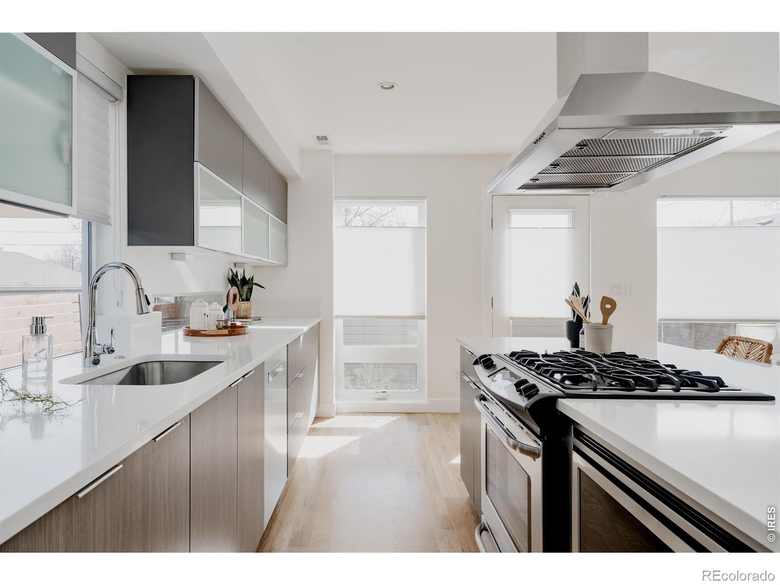 MLS Image #14 for 3724  quivas street,denver, Colorado