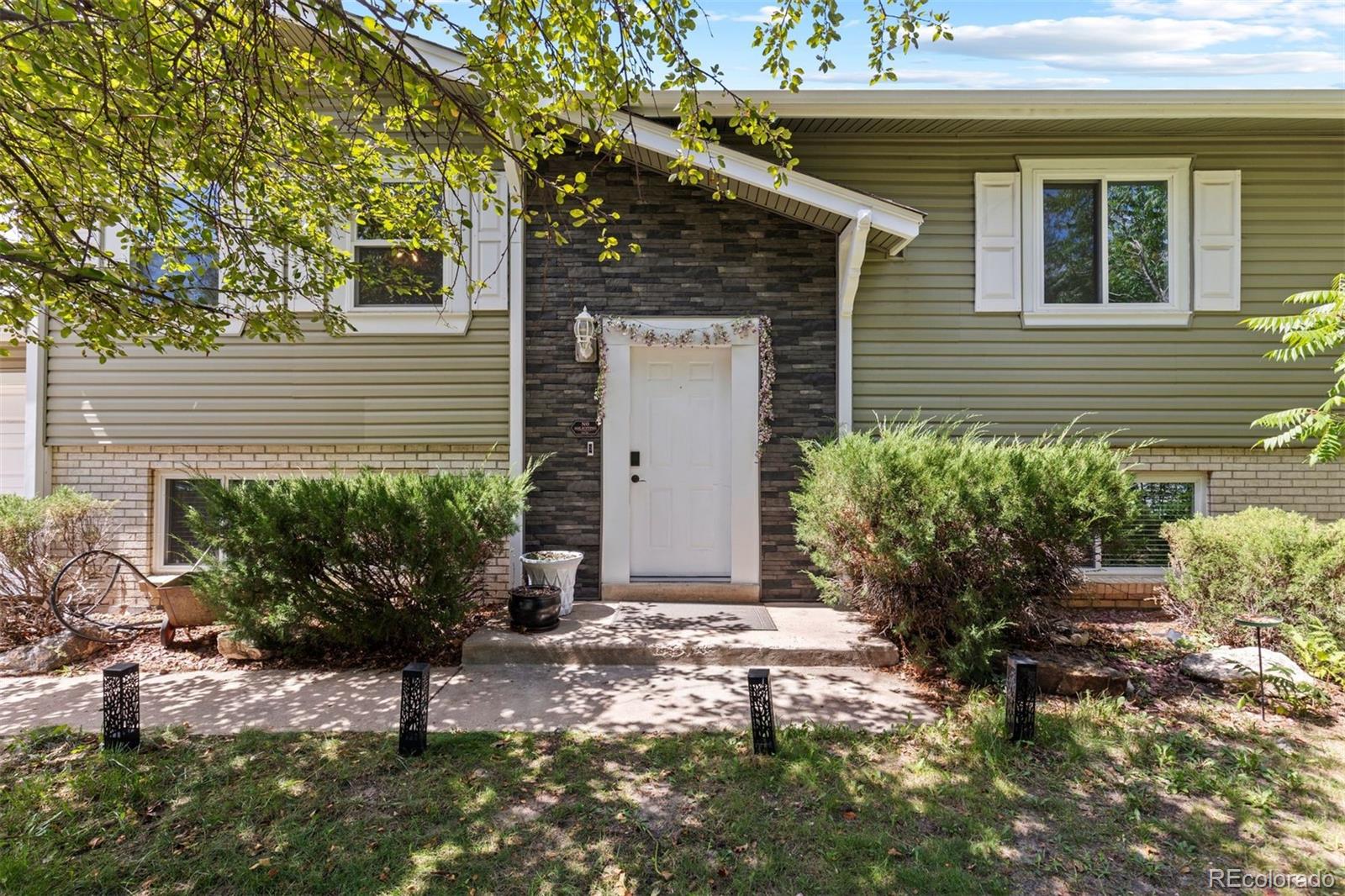 MLS Image #0 for 1553 s tucson street,aurora, Colorado