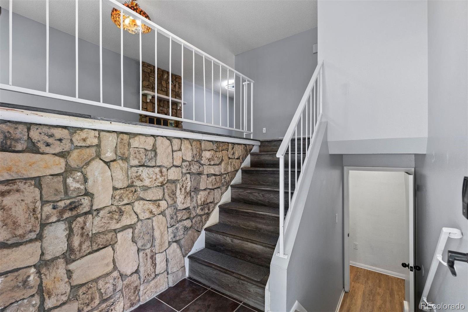 MLS Image #9 for 1553 s tucson street,aurora, Colorado